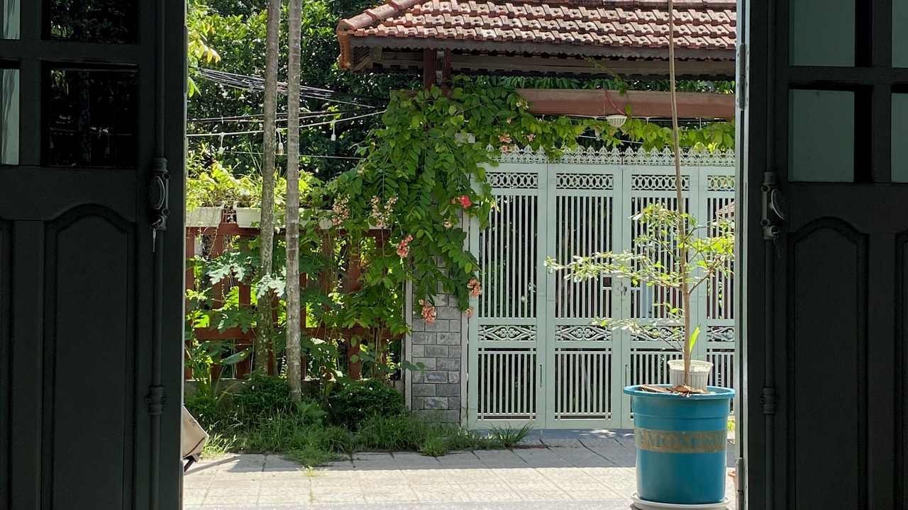 Photo of Others in Hue