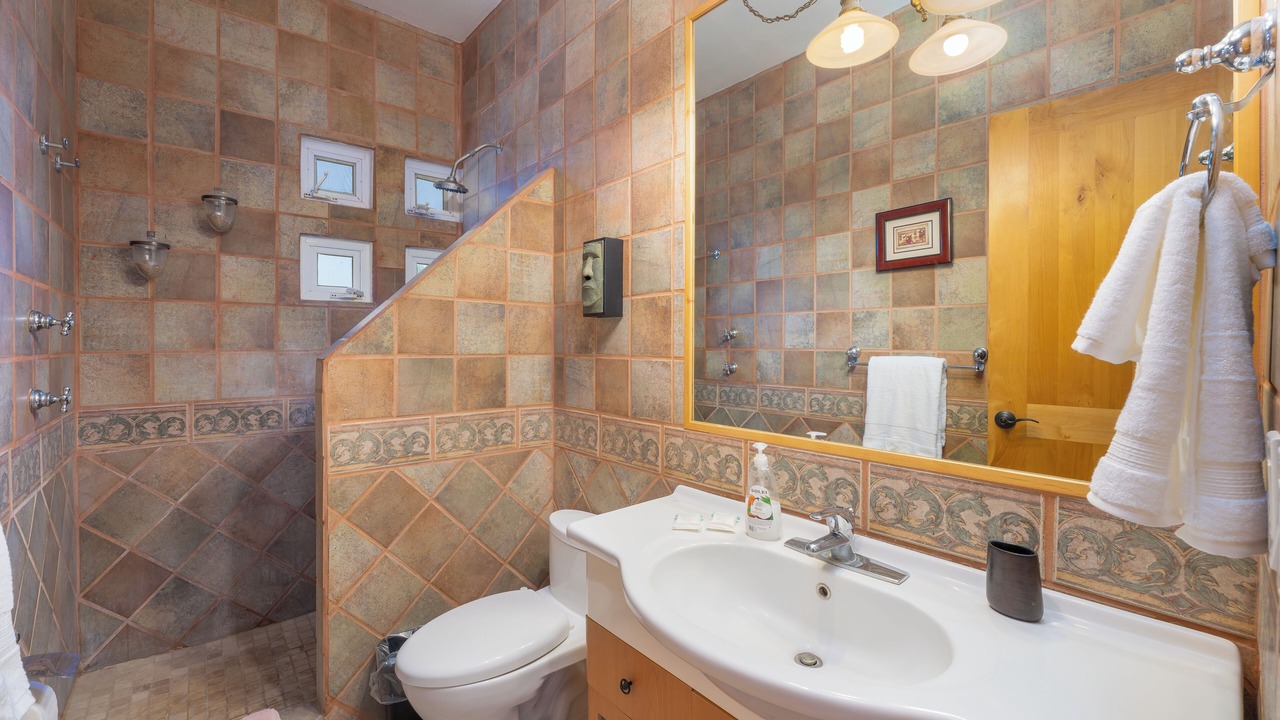 Photo of Bathroom in Nopolo
