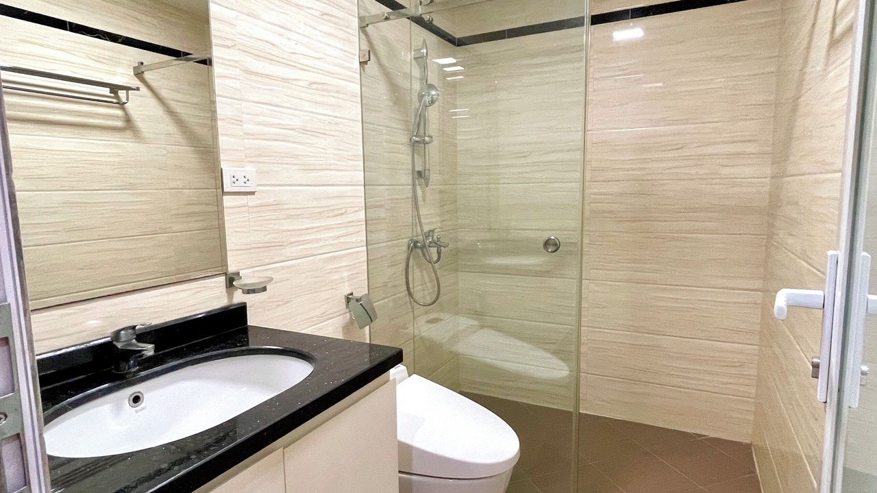 Photo of Bathroom in Cong Vi