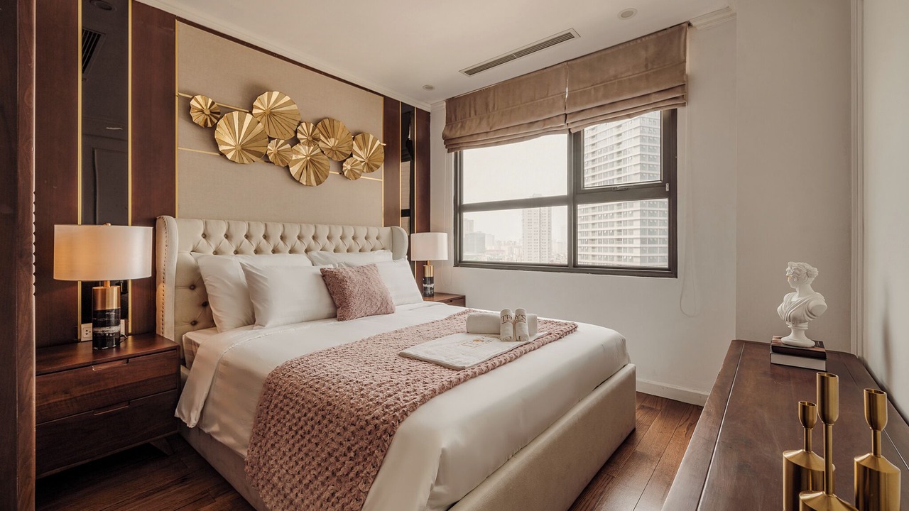 Photo of Bedroom in Trung Hoa Nhan Chinh