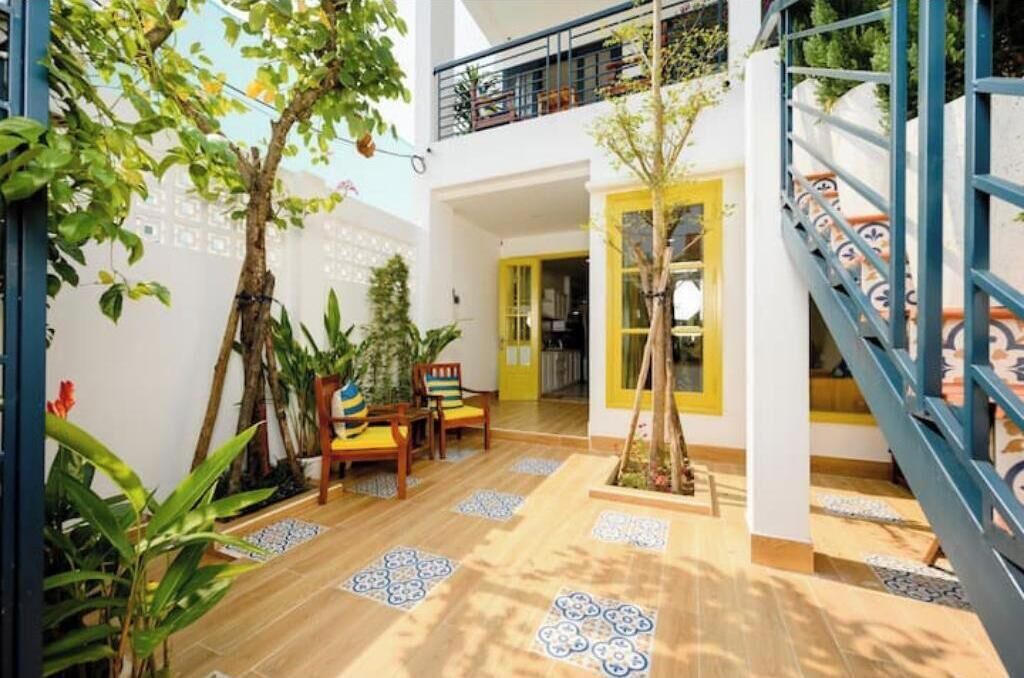 Photo of Patio Balcony in Cam An