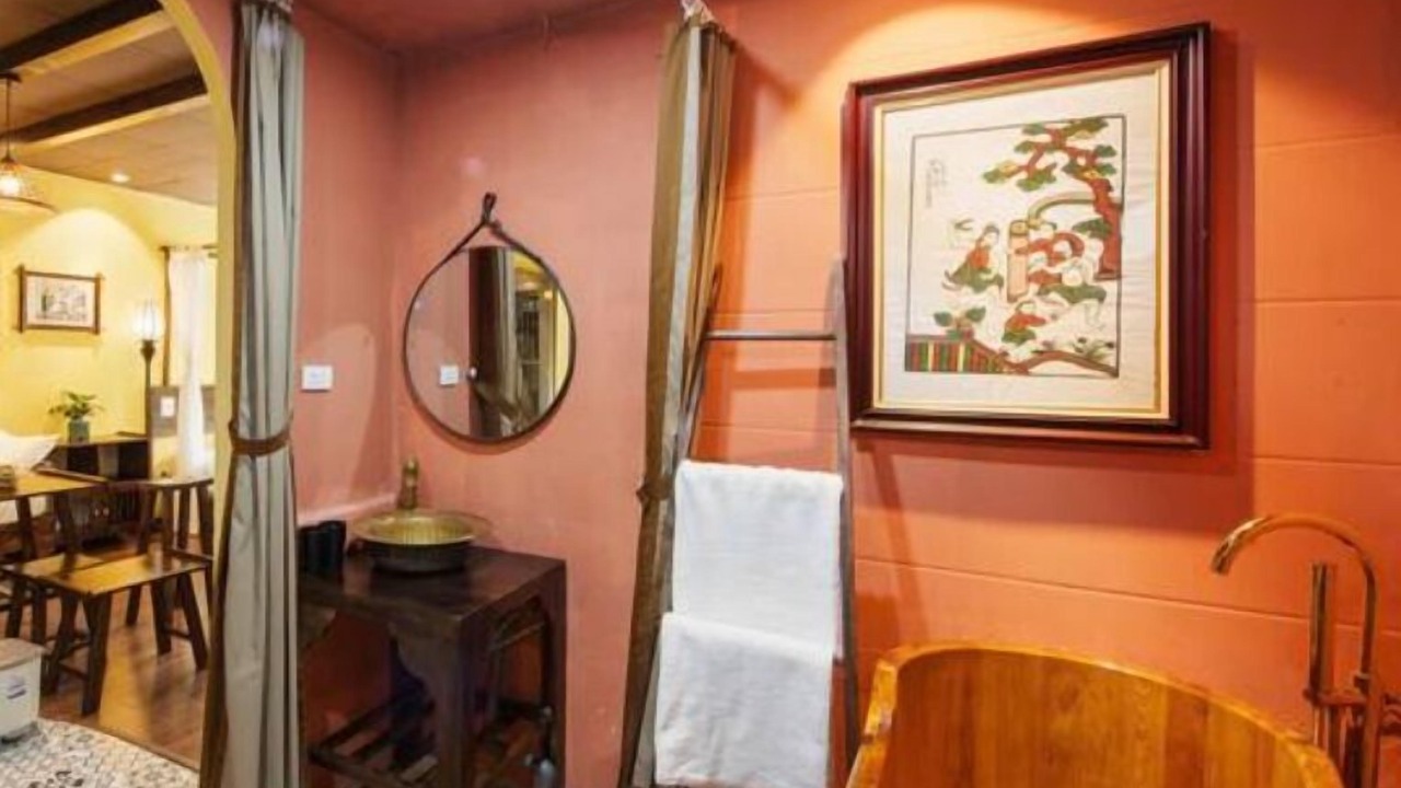 Photo of Bedroom in Old Quarter
