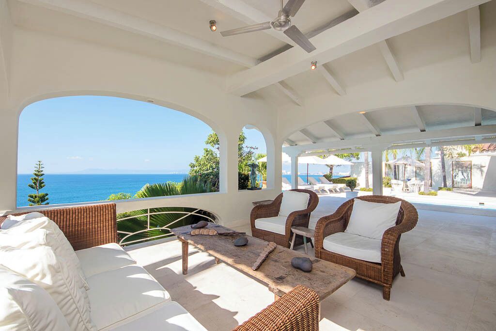 Photo of Patio Balcony in Conchas Chinas