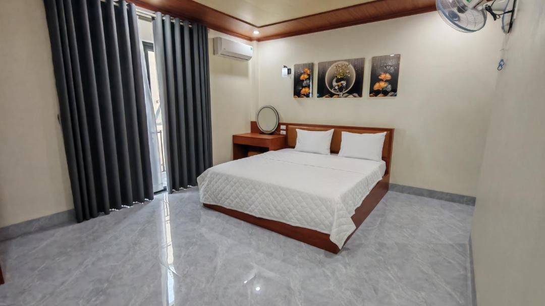 Photo of Bedroom in Soc Son