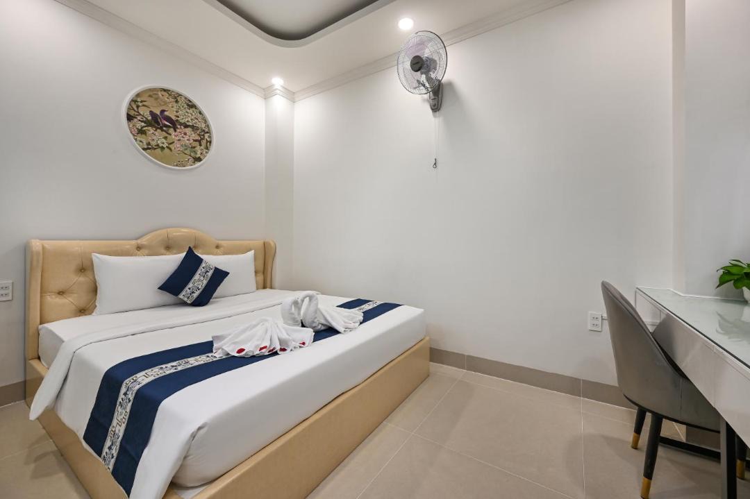 Photo of Bedroom in District 10