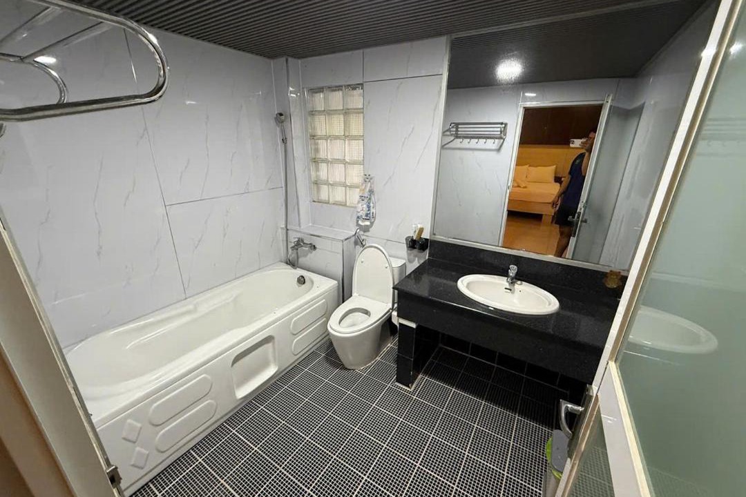 Photo of Bathroom in Phuong 8
