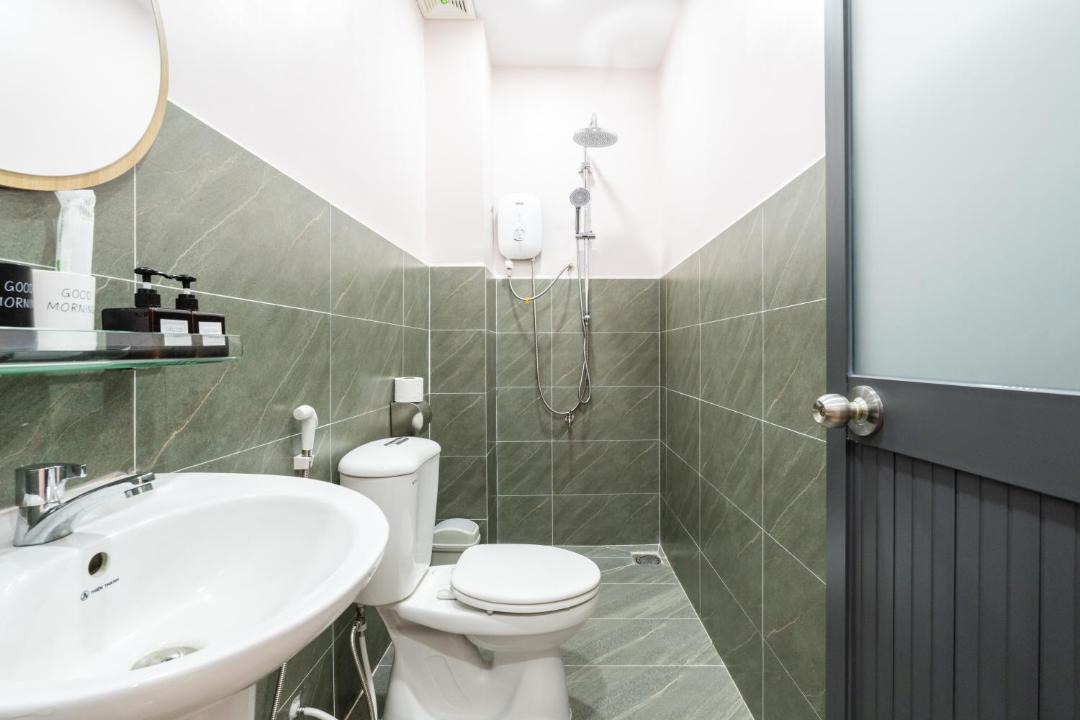 Photo of Bathroom in District 11