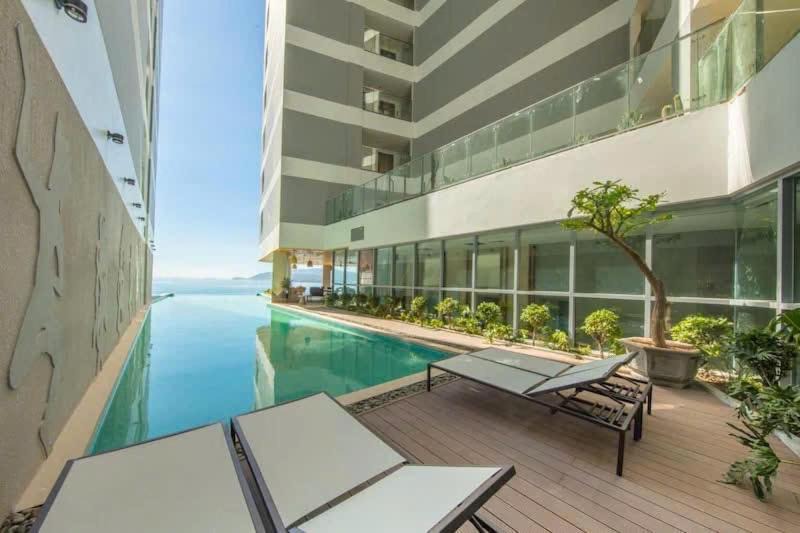 Photo of Patio Balcony in Tran Phu Beach
