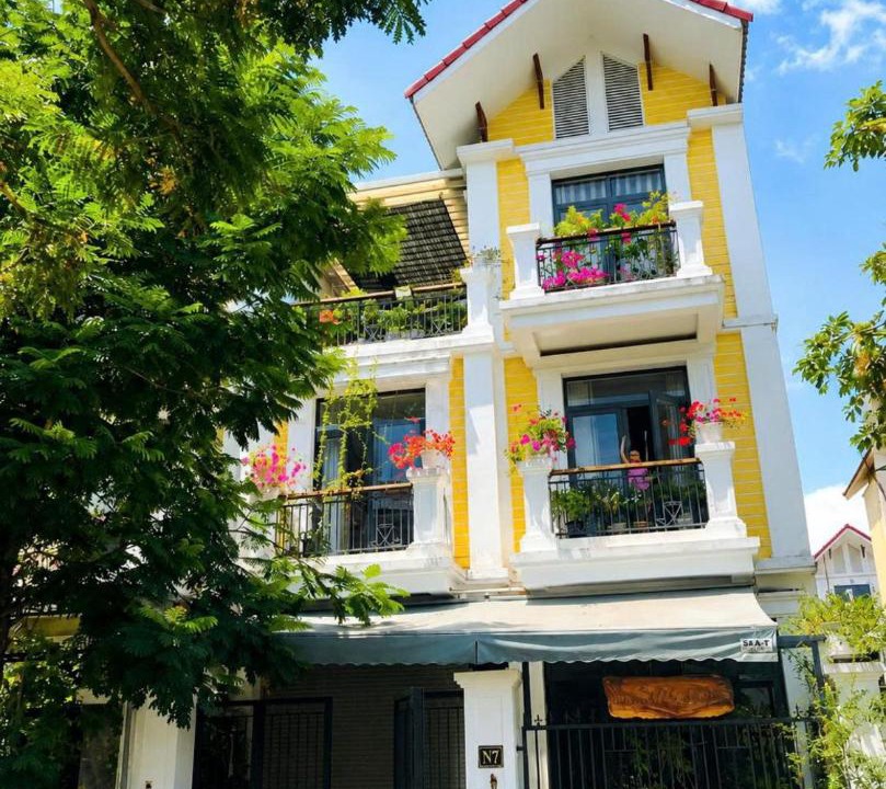 Photo of Others in Hue