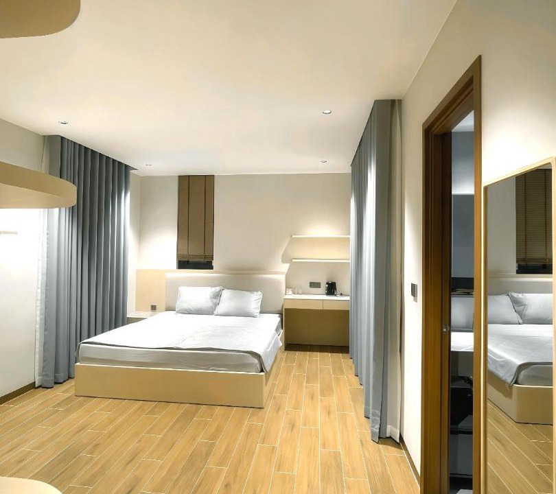 Photo of Bedroom in Long Beach