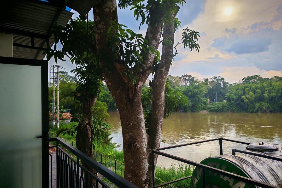 Photo of Others in Quan Tom