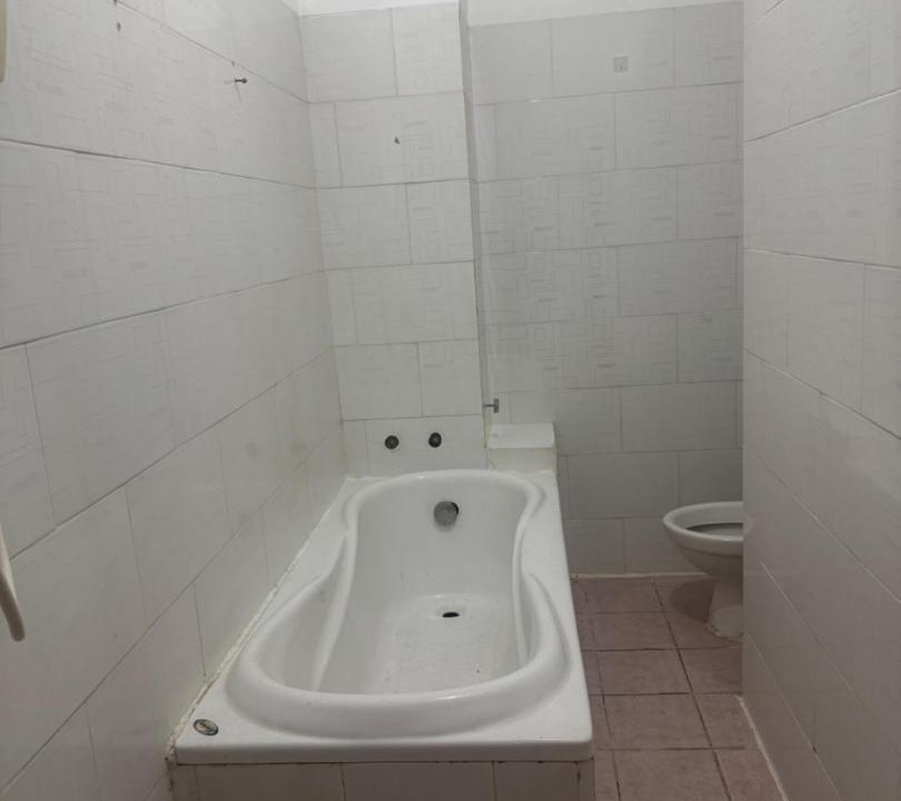 Photo of Bathroom in District 6