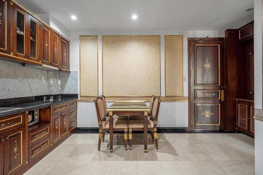 Photo of Kitchen in District 1