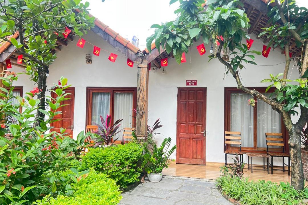 Photo of Others in Hoa Lu