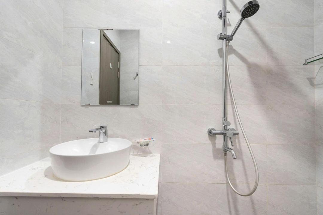 Photo of Bathroom in Phuong 8