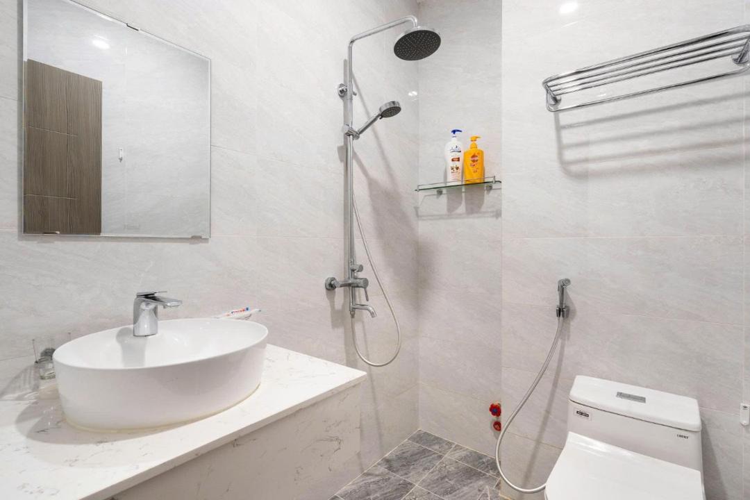Photo of Bathroom in Phuong 8