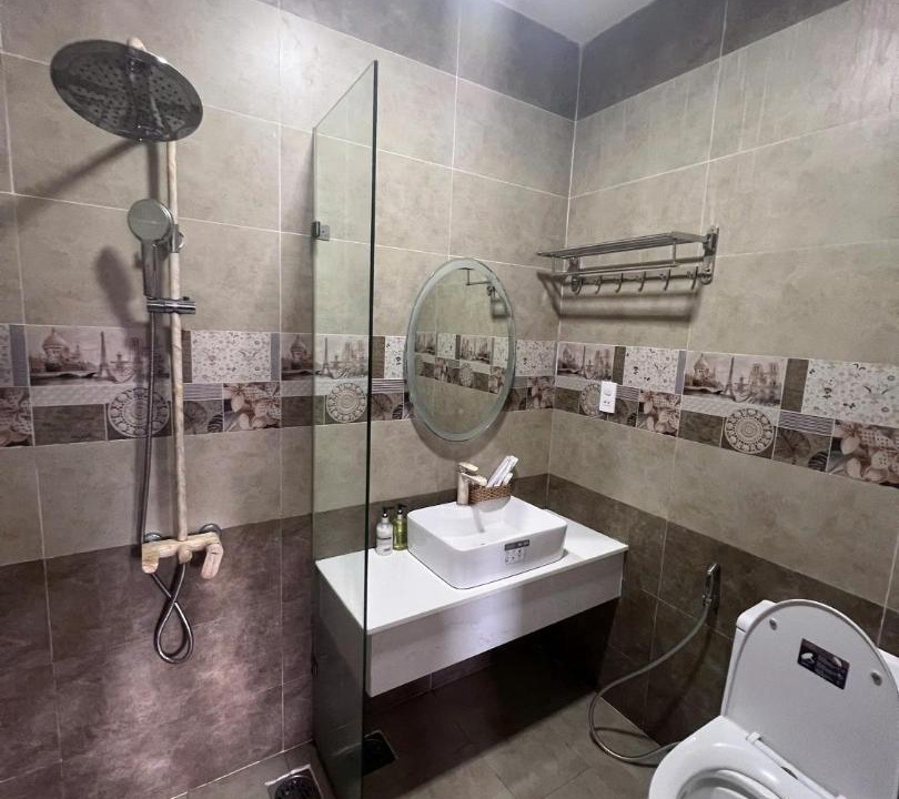 Photo of Bathroom in Phuong 10