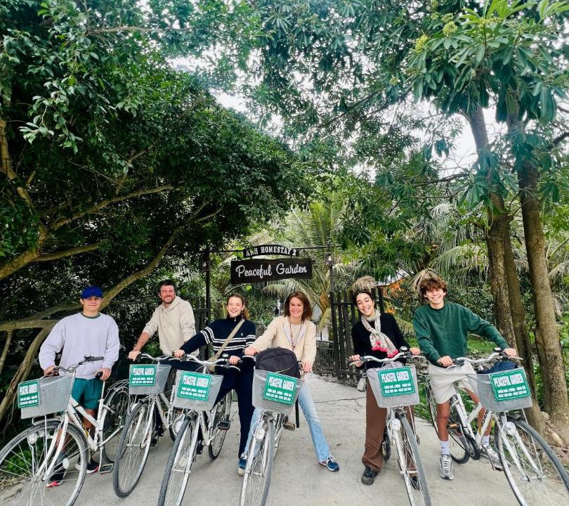 Photo of Others in Hoa Lu
