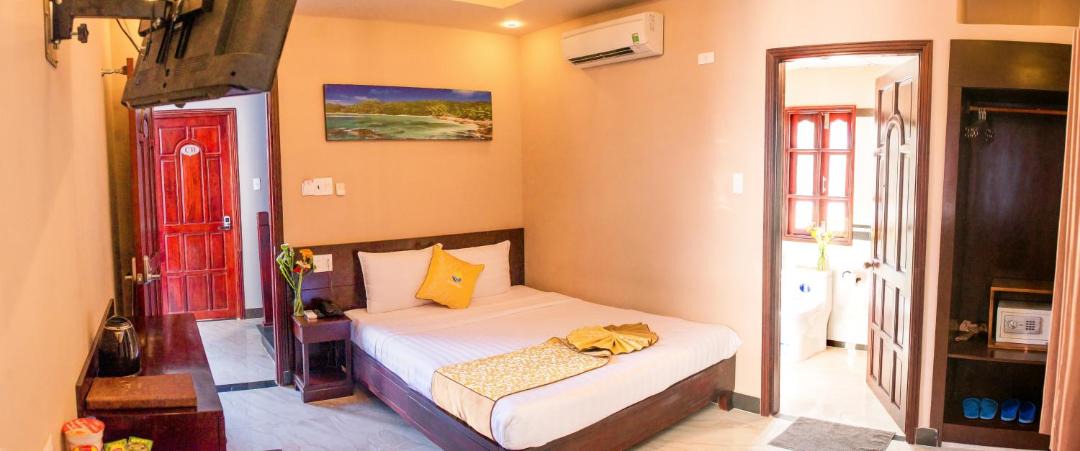 Photo of Bedroom in East Ham Tien Beach