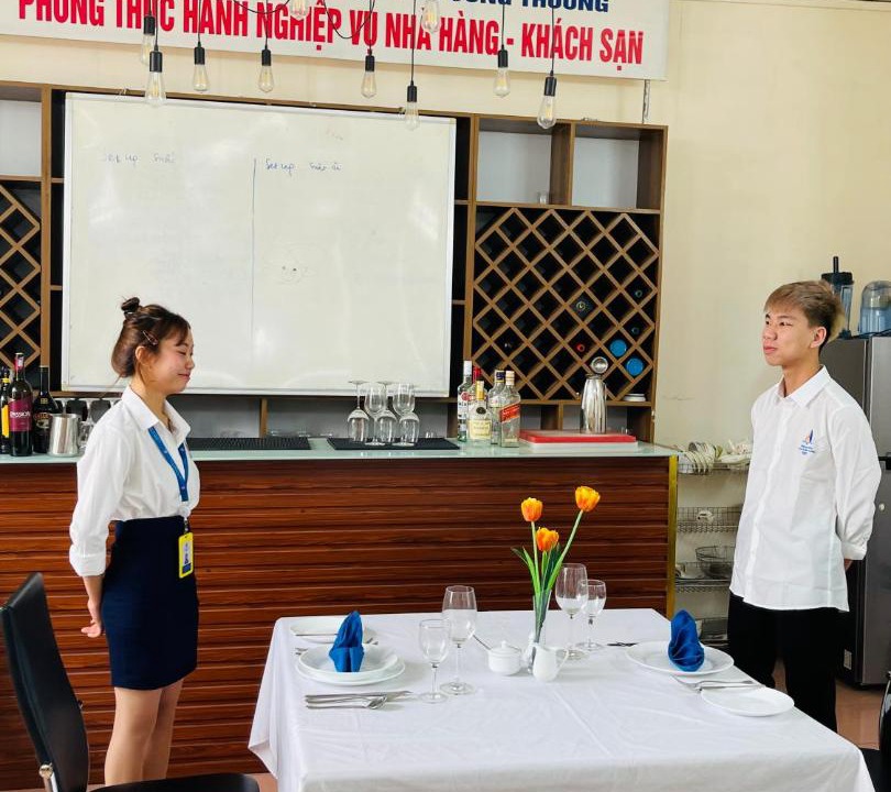 Photo of Others in Dich Vong Hau
