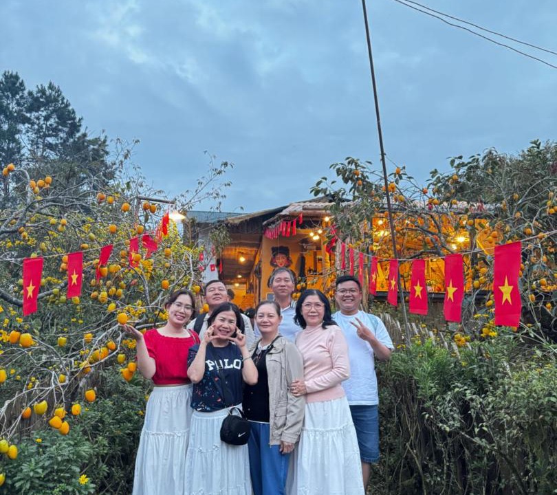 Photo of Others in Cha Pai