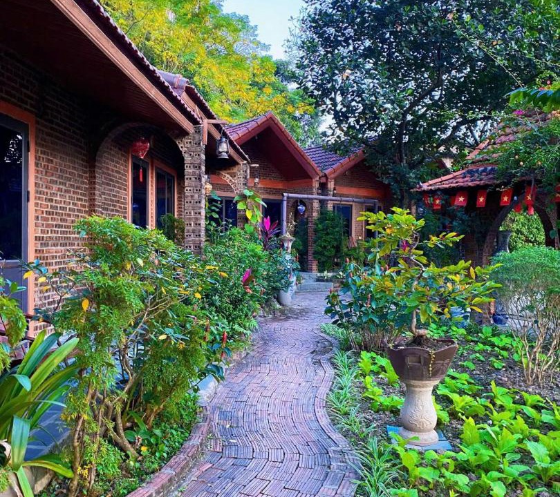 Photo of Others in Hoa Lu