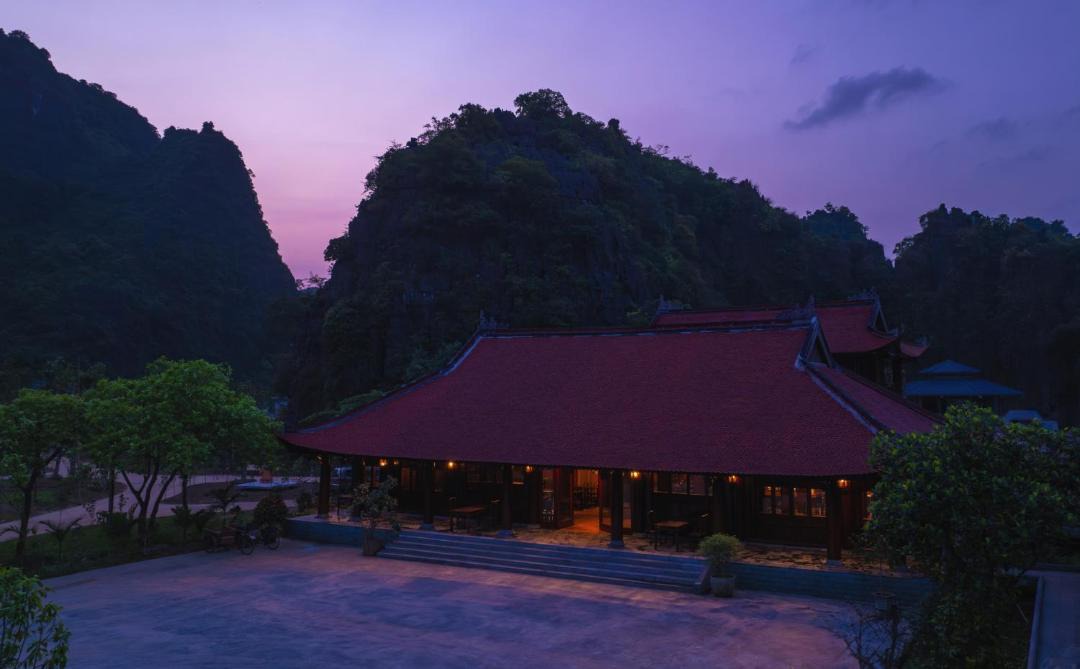 Photo of Others in Hoa Lu