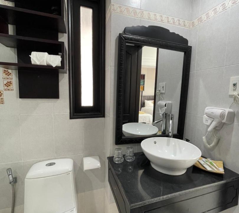 Photo of Bathroom in Cam Pho