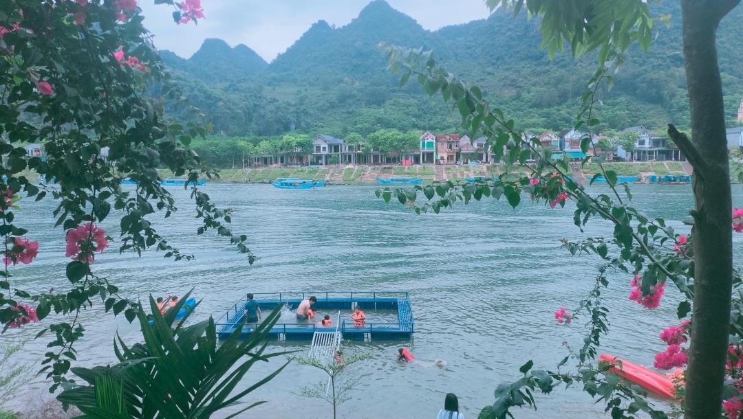 Photo of Others in Phong Nha
