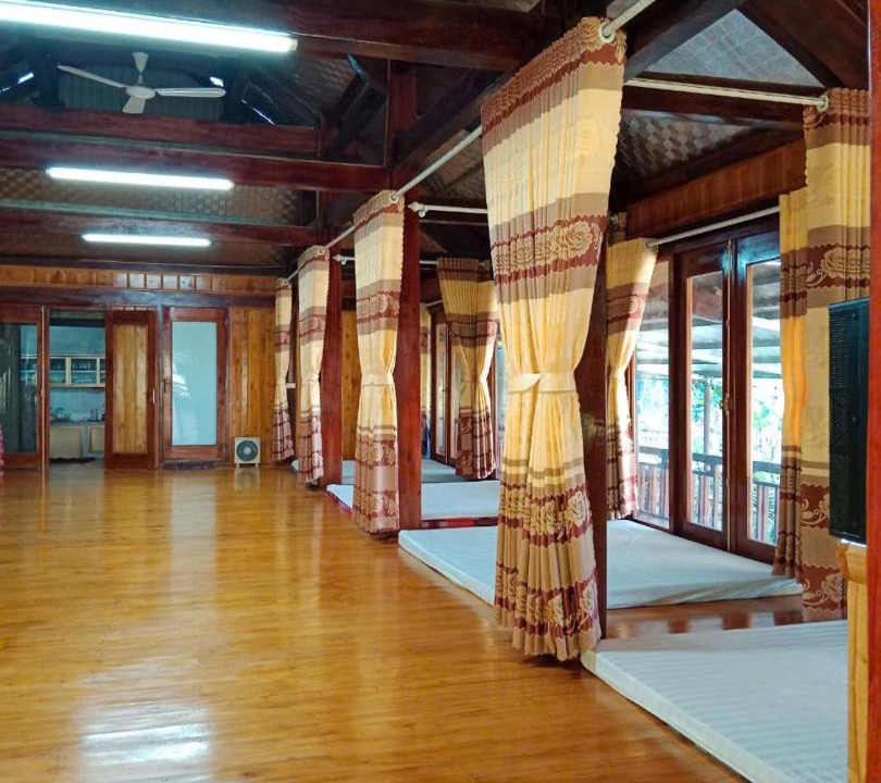Photo of Others in Van Chan