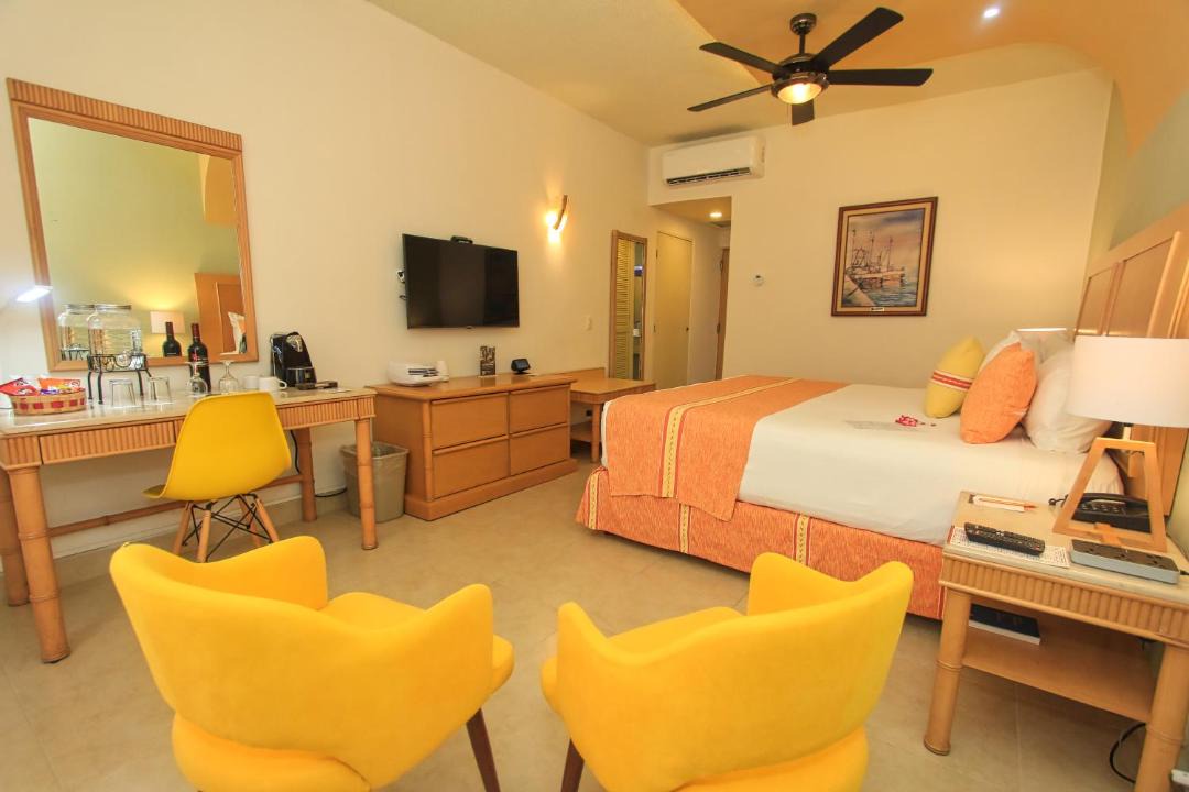 Photo of Others in Santa Maria Huatulco