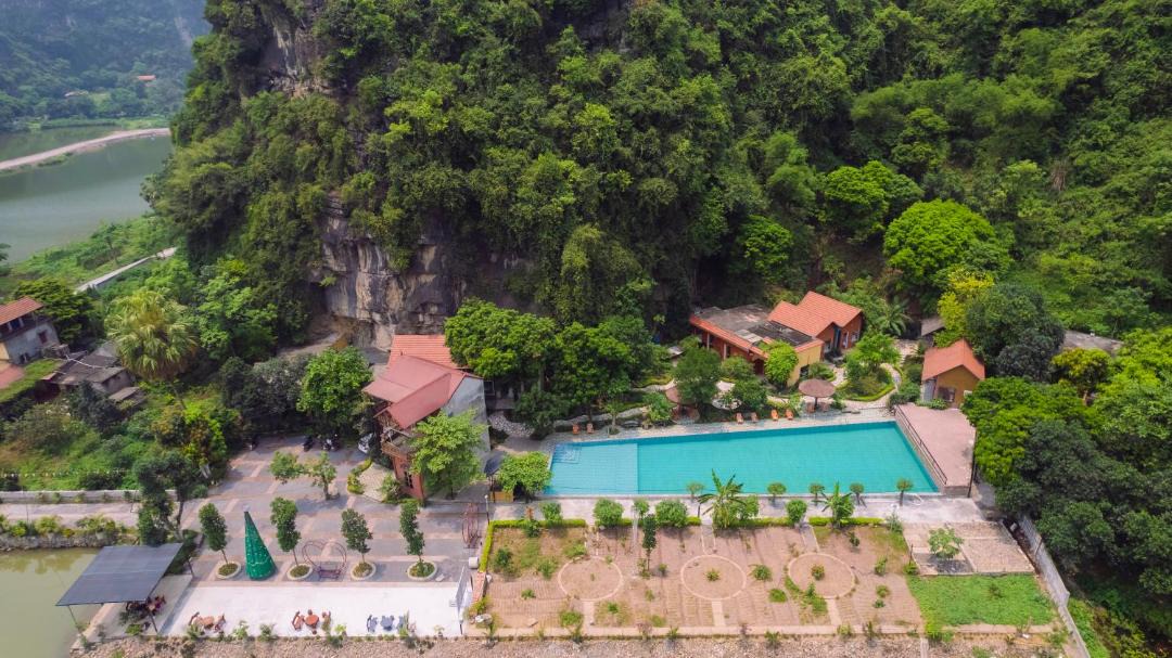 Photo of Others in Hoa Lu