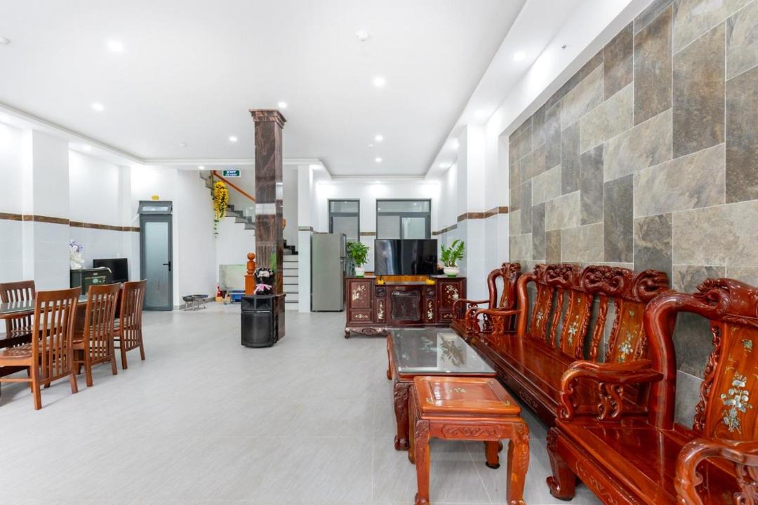 Photo of Others in Thang Tam