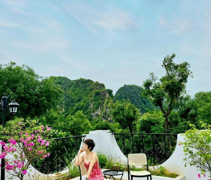 Photo of Others in Hoa Lu