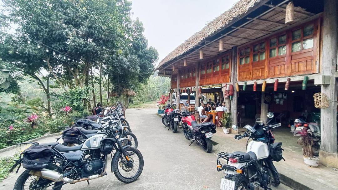 Photo of Others in Ngoi Tu