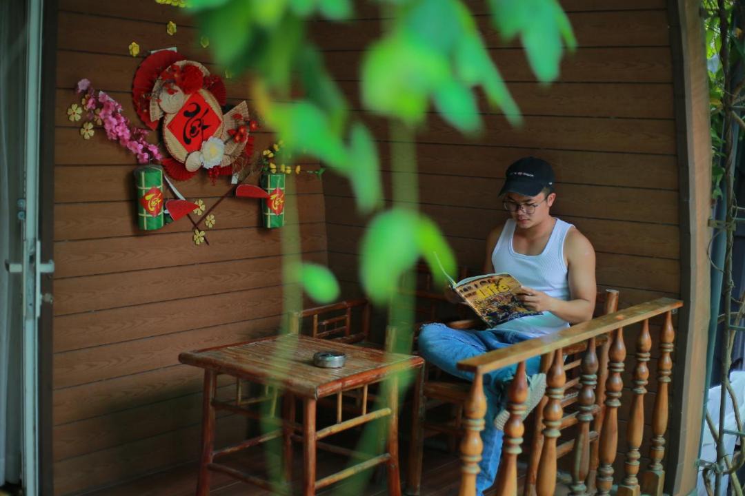 Photo of Others in Tri Ton