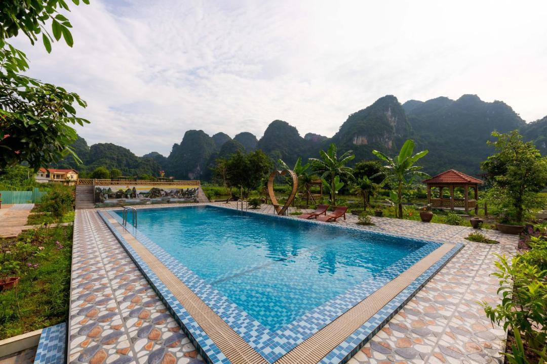Photo of Others in Hoa Lu