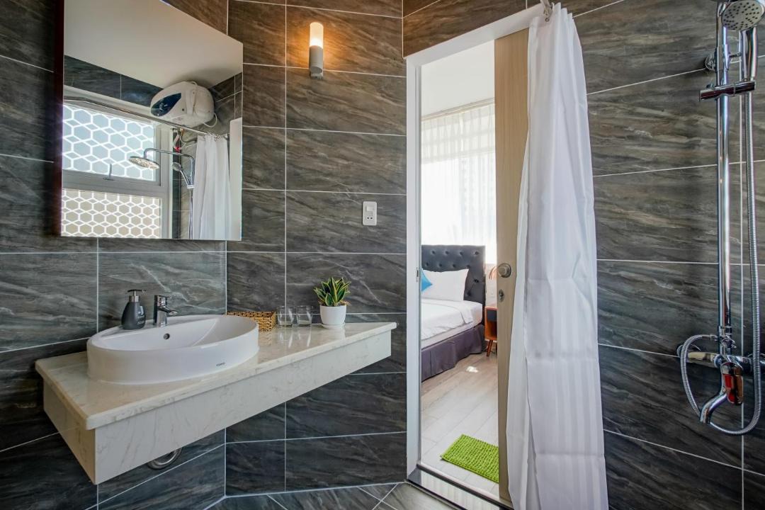 Photo of Bathroom in Phuong 8
