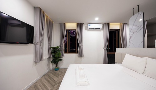 Deluxe Double Room, 1 King Bed, Beach View