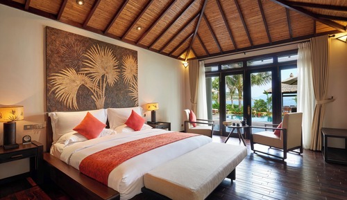 Signature Pool Villa 3-Bedroom Ocean View (Check-in 2:30 PM)