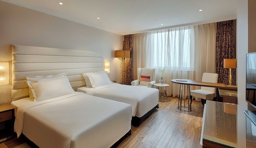 Club Twin Room