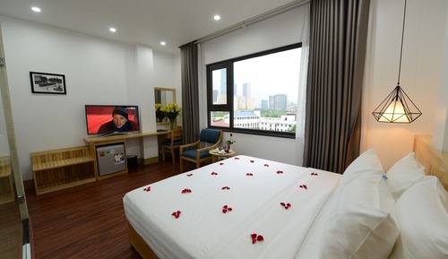 Deluxe Room with City View