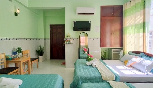 Family Room (6 persons)