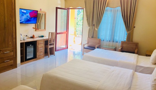 Panoramic Triple Room, 1 Bedroom, Courtyard View, Courtyard Area