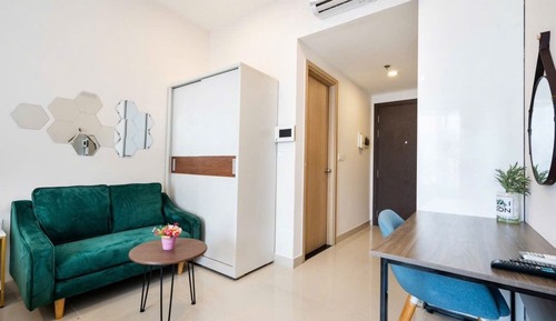 Comfort Studio, 1 Queen Bed, Ensuite, Tower