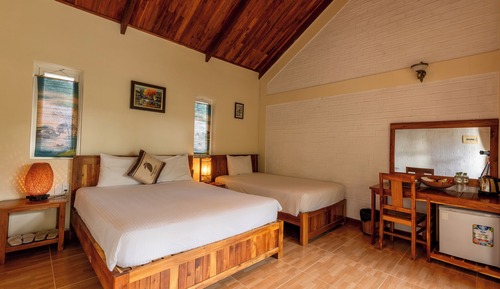 Deluxe Triple Room, Multiple Beds, Garden View
