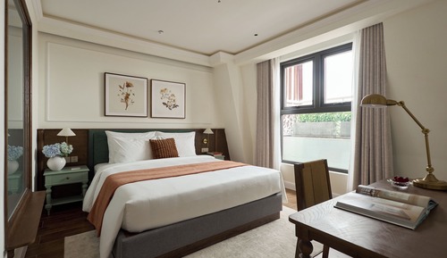 Junior Suite, City View