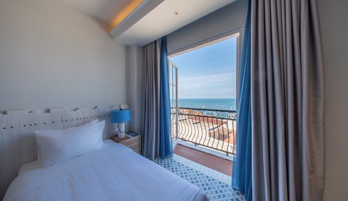 Deluxe Double or Twin Room, Balcony, Sea View