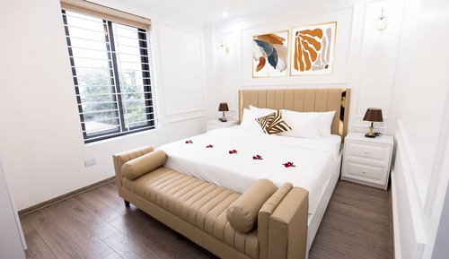 Single Room, Garden View