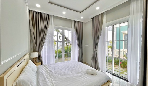 Deluxe Villa